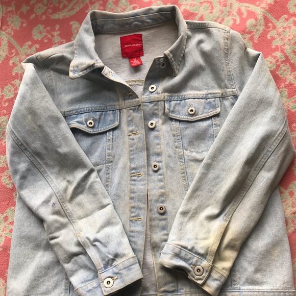 Light wash jean jacket - Picture 2 of 4